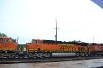 BNSF 8016